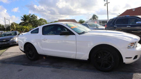 2010 Ford Mustang V6