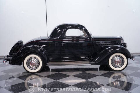 1936 Ford Deluxe