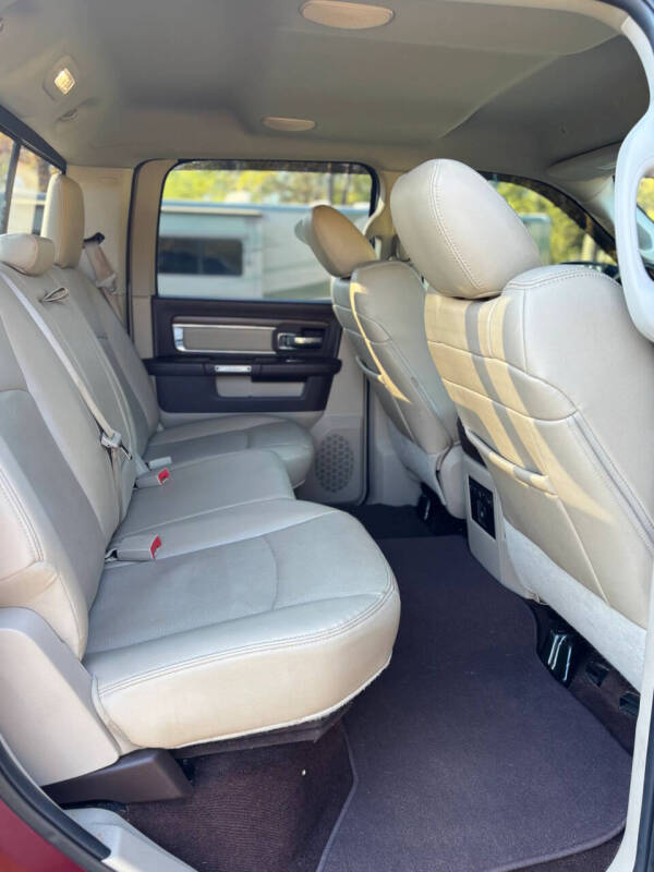 2017 RAM 1500 Laramie