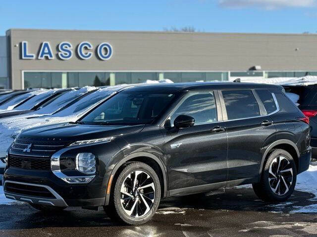 2023 Mitsubishi Outlander PHEV SE