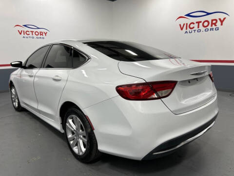 2016 Chrysler 200 Limited