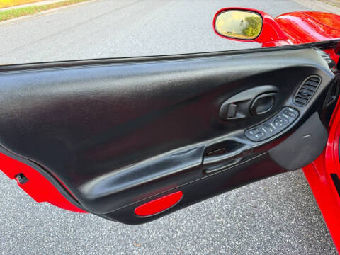 2004 Chevrolet Corvette