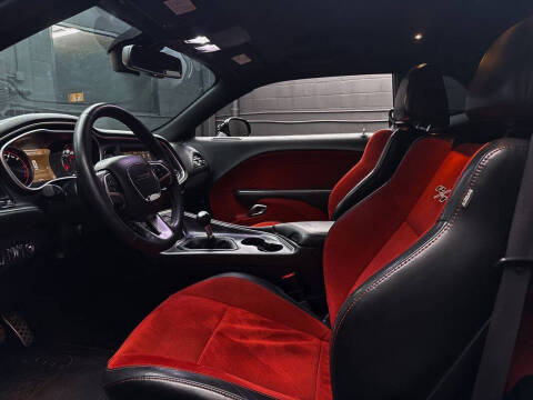 2016 Dodge Challenger R/T Scat Pack
