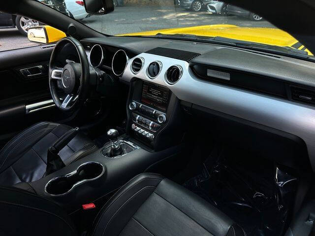 2015 Ford Mustang EcoBoost Premium