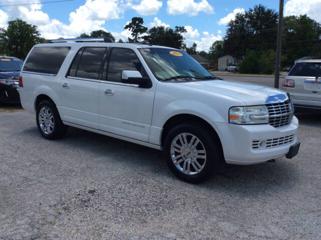 2010 Lincoln Navigator L for sale at SPRINGTIME MOTORS in Huntsville, TX