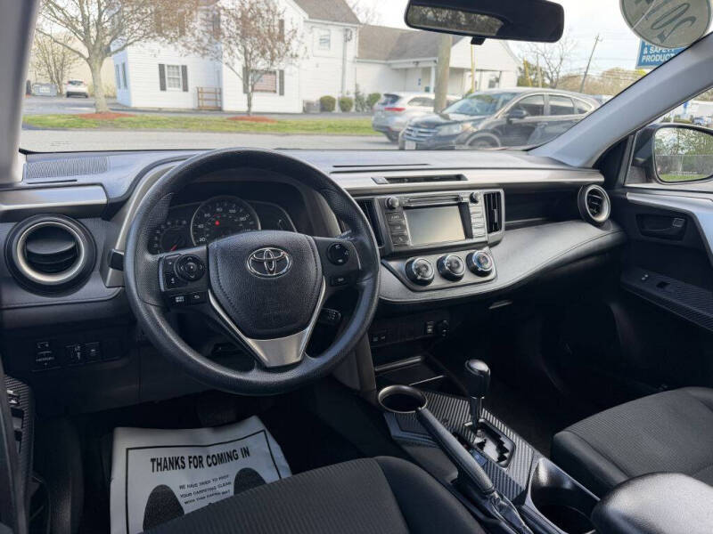 2014 Toyota RAV4 LE