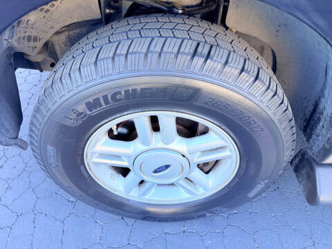 2005 Ford Expedition XLT