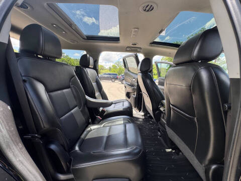 2022 GMC Acadia SLT