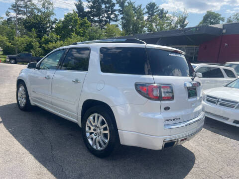 2016 GMC Acadia Denali