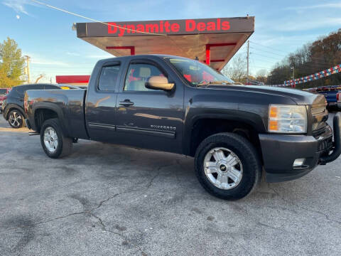 2011 Chevrolet Silverado 1500 for sale at Dynamite Deals LLC in Arnold MO