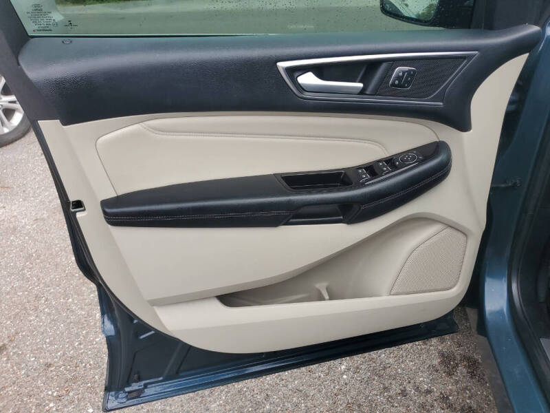 2016 Ford Edge Titanium