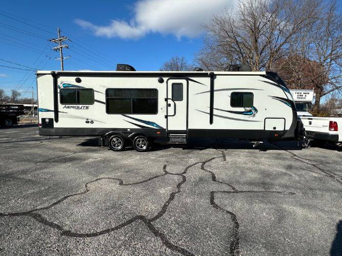 2017 Dutchmen Aero Lite