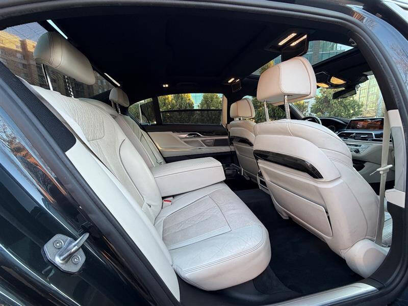 2016 BMW 7 Series 740i