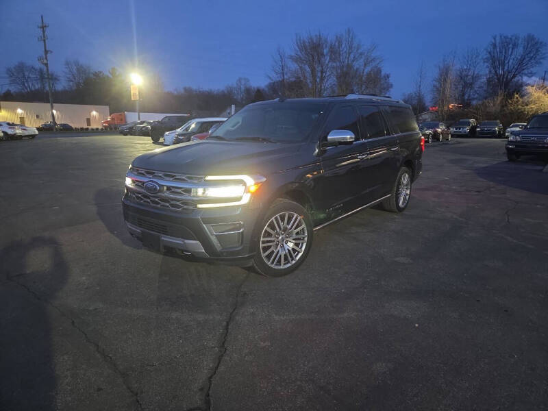 2022 Ford Expedition Platinum's photo