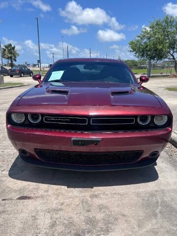 2017 Dodge Challenger SXT