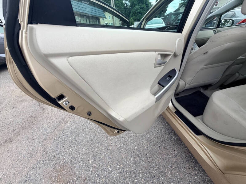 2011 Toyota Prius Two