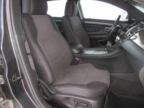 2017 Ford Taurus SEL