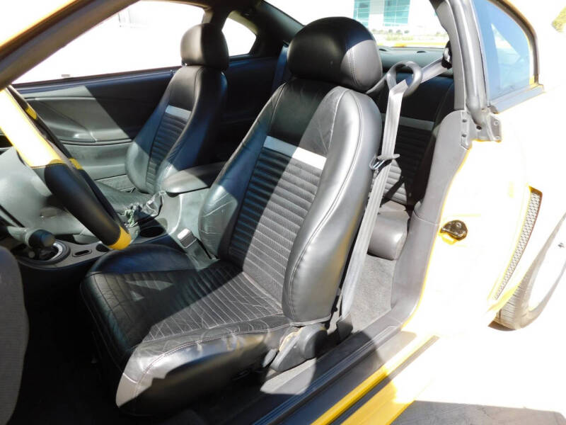 2004 Ford Mustang Mach 1 Premium