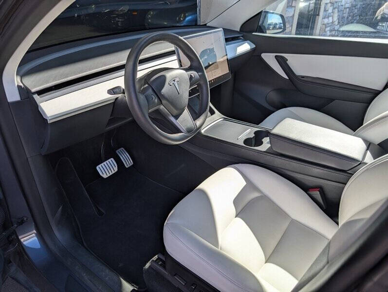 Gray 2022 Tesla Model Y Performance AWD Performance 4dr Crossover 2