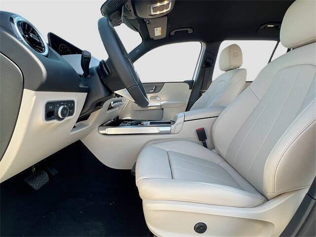 2025 Mercedes-Benz GLB GLB 250 4MATIC