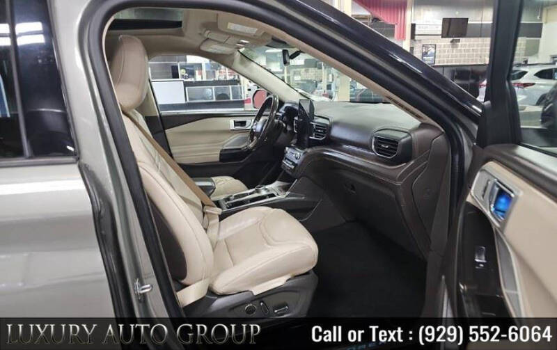 2020 Ford Explorer Platinum