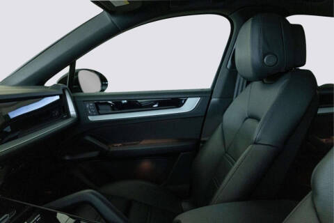 2024 Porsche Cayenne Coupe