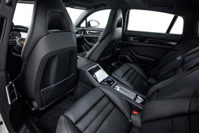 2021 Porsche Panamera 4