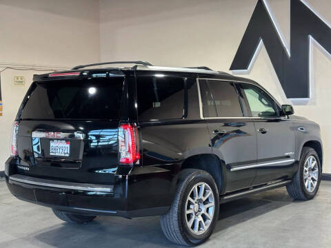 2017 GMC Yukon Denali