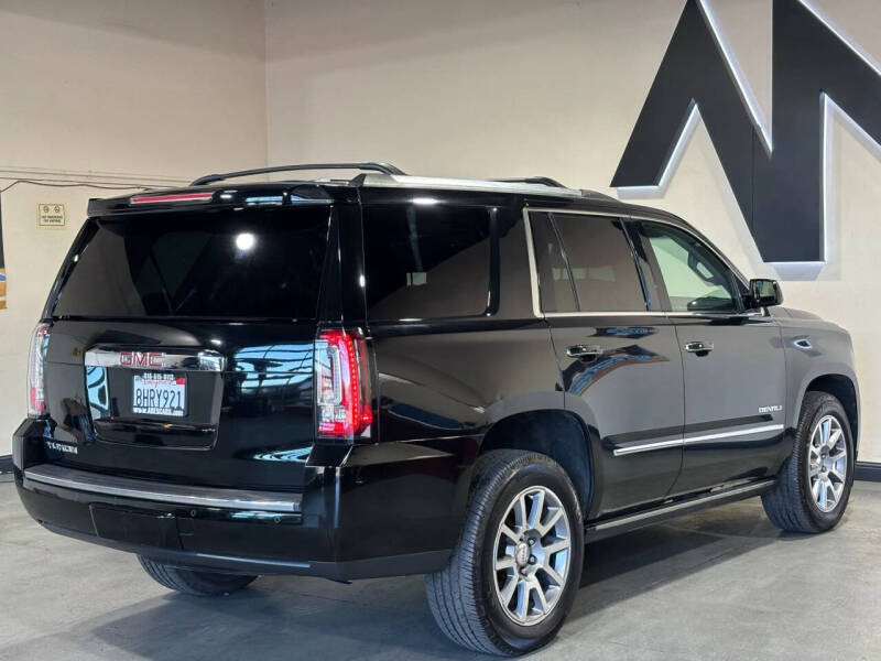 2017 GMC Yukon Denali