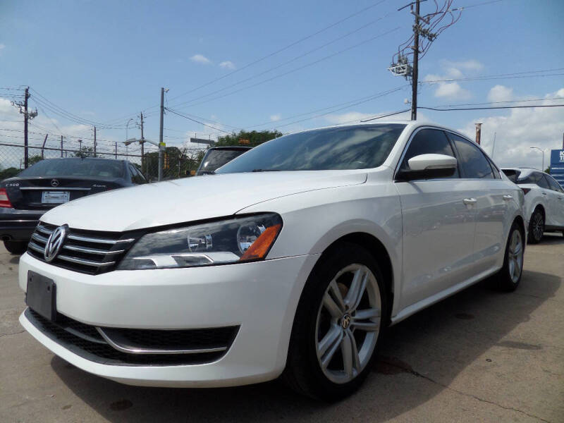 2014 Volkswagen Passat 1.8T SE