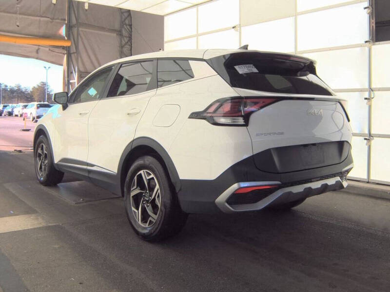 2024 Kia Sportage LX