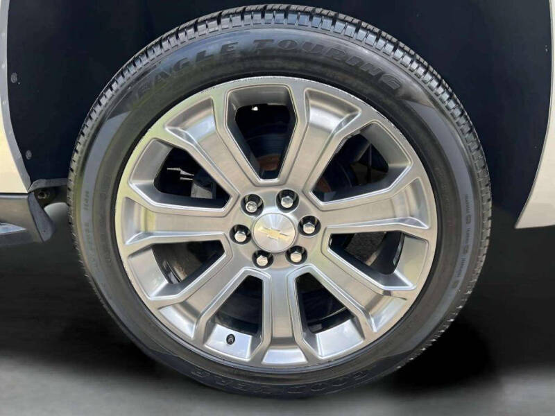 2017 Chevrolet Suburban LT