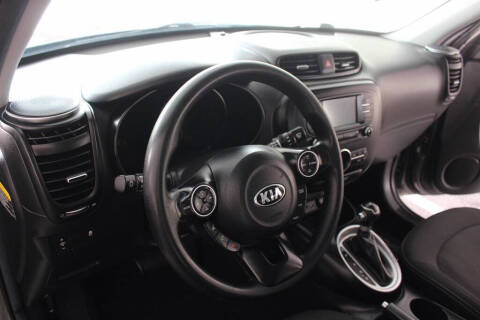2017 Kia Soul +