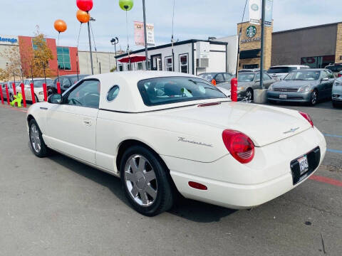2002 Ford Thunderbird Deluxe