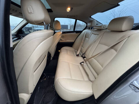 2016 BMW 5 Series 528i xDrive