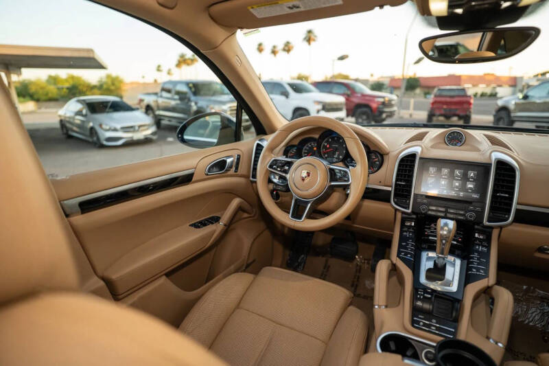 2017 Porsche Cayenne