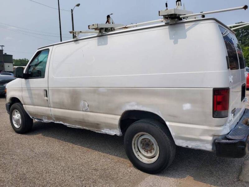 2011 Ford E-Series E-250