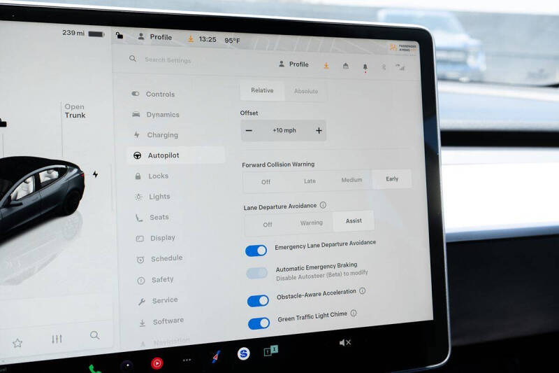 2023 Tesla Model 3 Performance