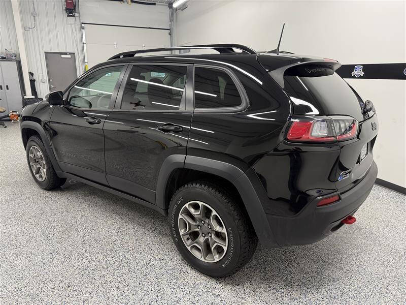 2022 Jeep Cherokee Trailhawk