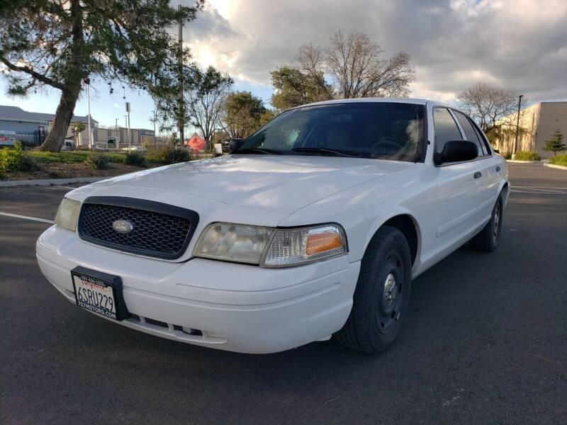 2003 Ford Crown Victoria for sale at 707 Motors in Fairfield CA