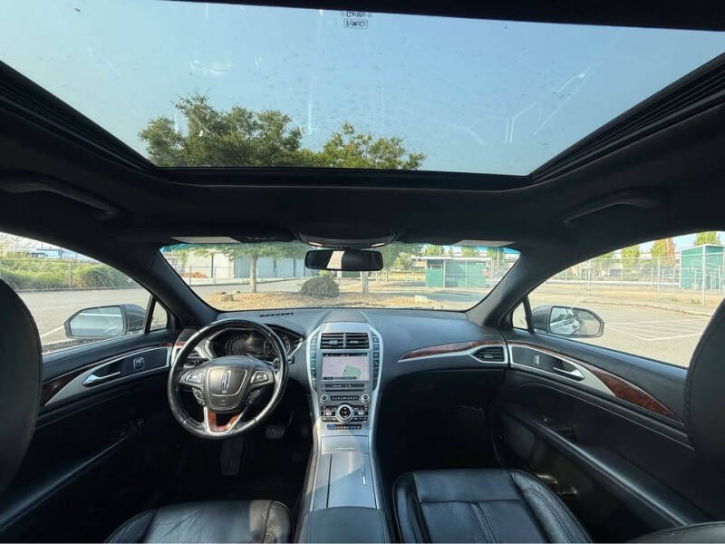 2017 Lincoln MKZ Reserve