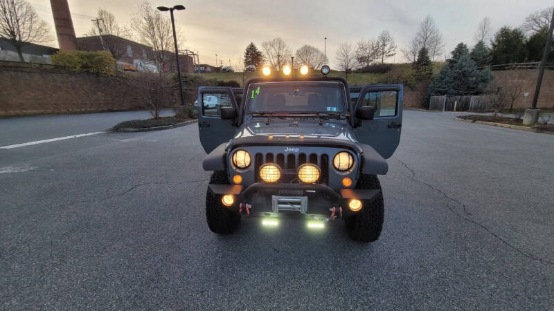 2014 Jeep Wrangler Unlimited Sport's photo