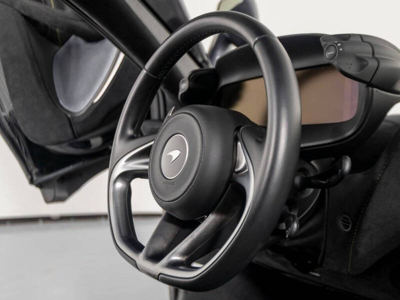 2024 McLaren 750S Spider