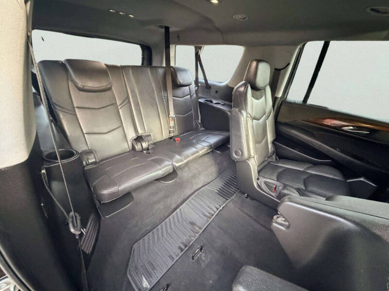 2019 Cadillac Escalade ESV Luxury