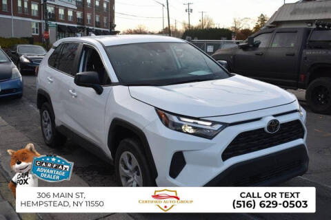 2020 Toyota RAV4 LE