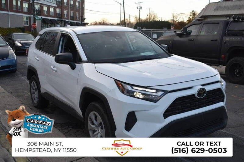 2020 Toyota RAV4 LE