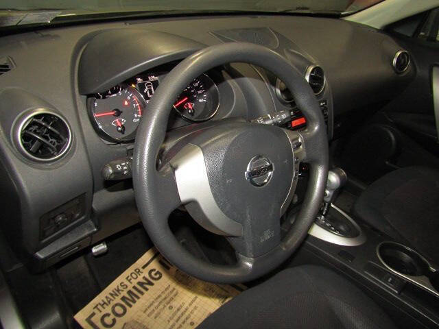 2013 Nissan Rogue SV w/SL Package