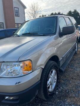 2005 Ford Expedition for sale at PREOWNED CAR STORE in Bunker Hill WV
