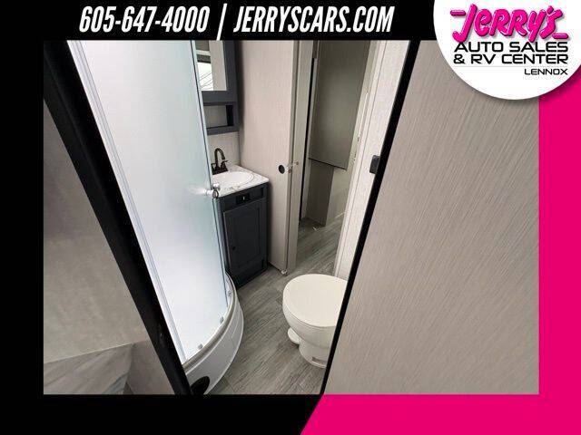 2025 Coachmen RV Apex Ultra Lite