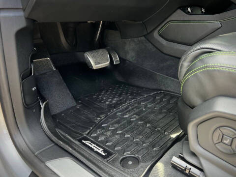 2022 Lamborghini Urus